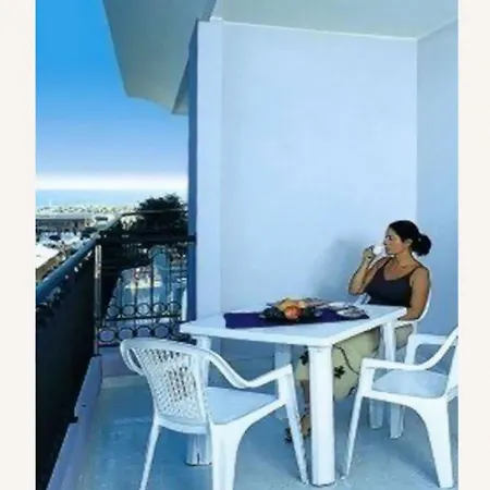 Appartamento In A Modern Residence-beahost